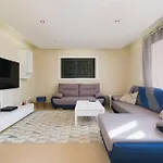 Charm Apartman *